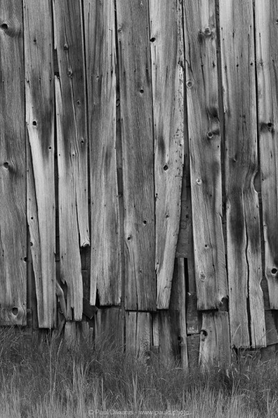 Weathered Boards B&W