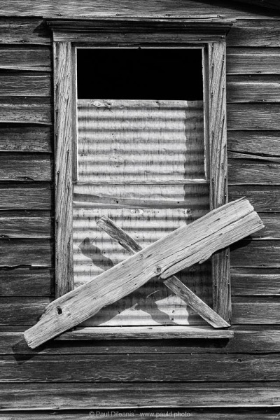 Window Bodie B&W